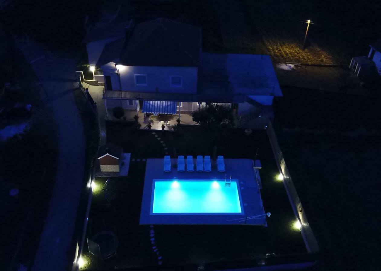 Holiday Home Miramary Trilj Zewnętrze zdjęcie